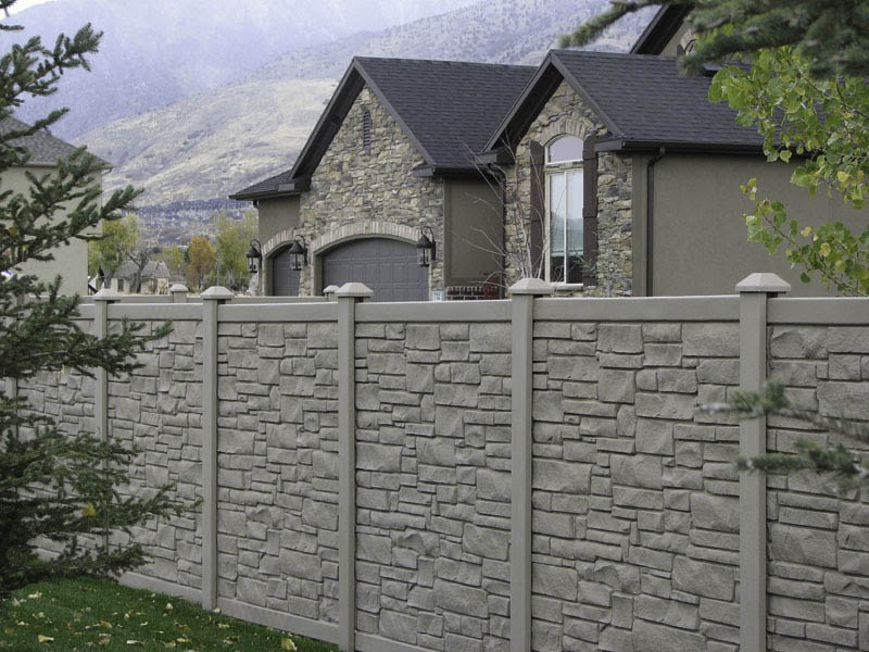 B&T-Fencing-compsite-fence