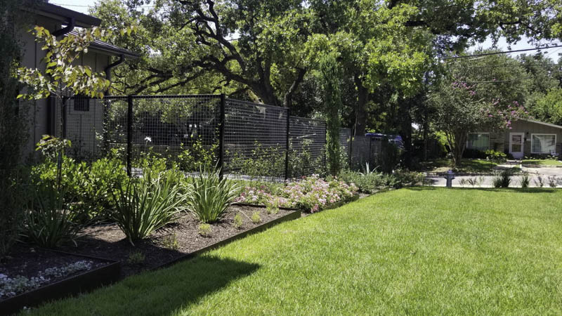 K2 Fence & Stain Chain link fence