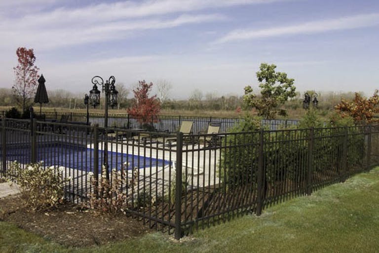 Paramount-Fence-steel-fence