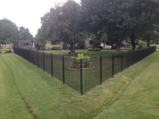 Hodges-Fence-Erectors-chain-link-fence