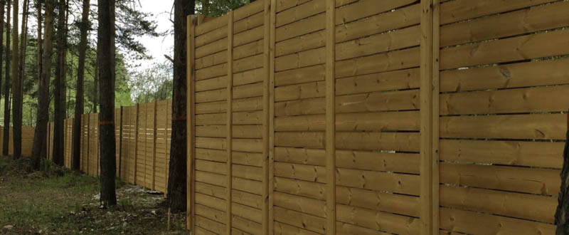 Stirling-Fence-Co.-Wooden Fence