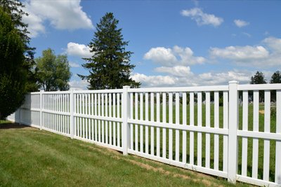 Mobile  Fence  vinyl  fence