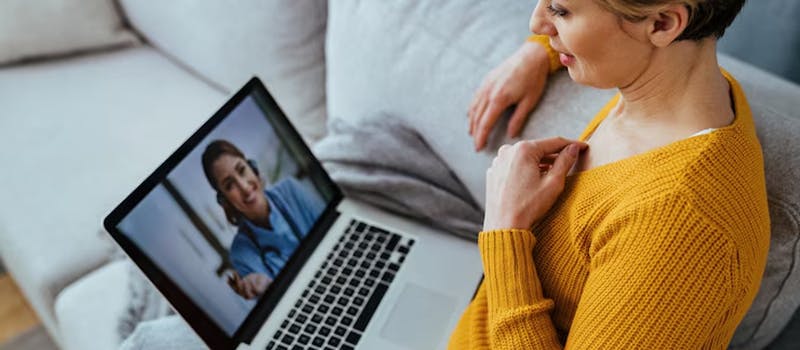 Psicoterapia Online: Acolhimento e Eficácia no Cuidado Emocional à Distância
