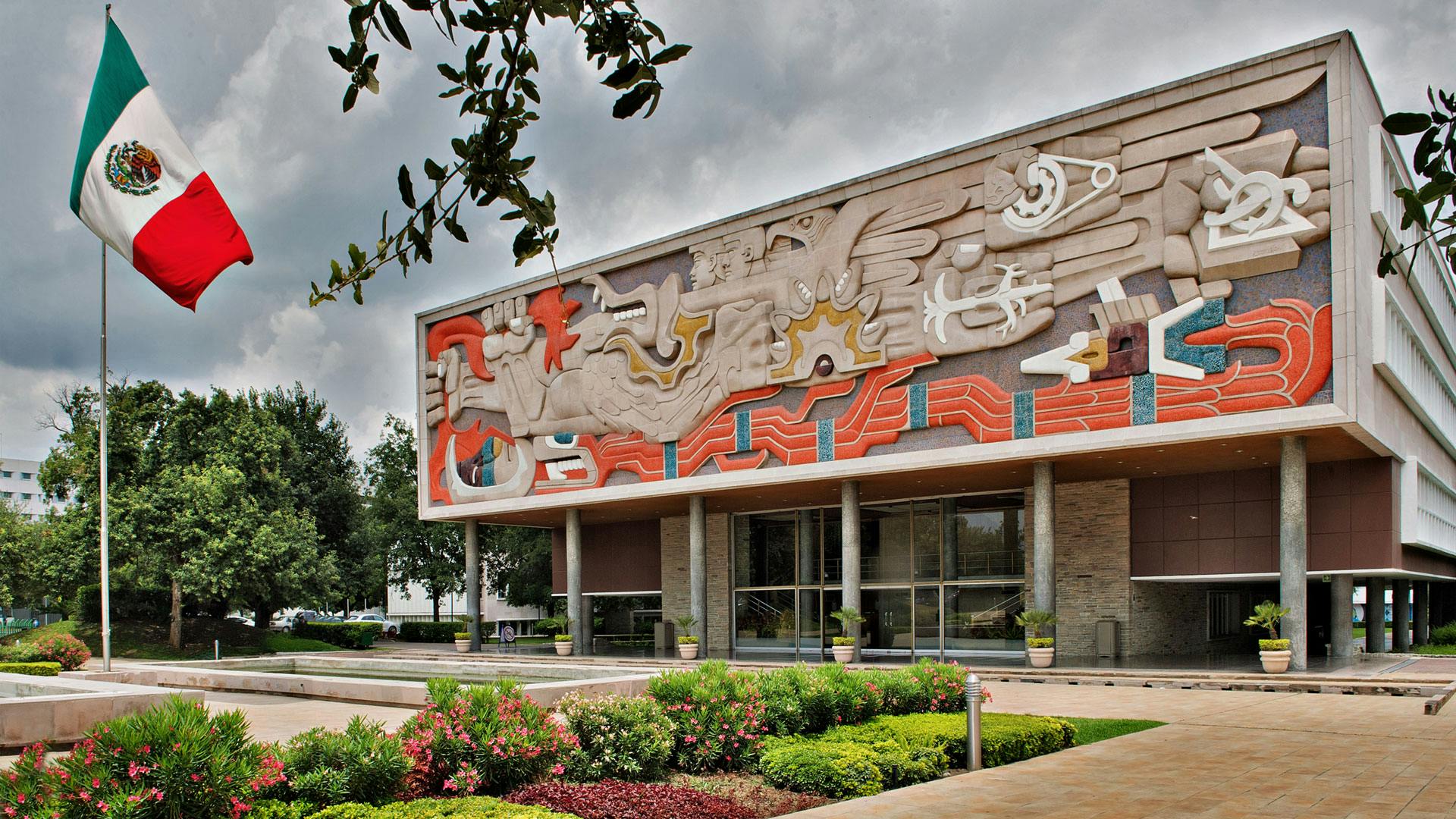 Tecnológico de Monterrey joins InStride’s university network, expanding ...