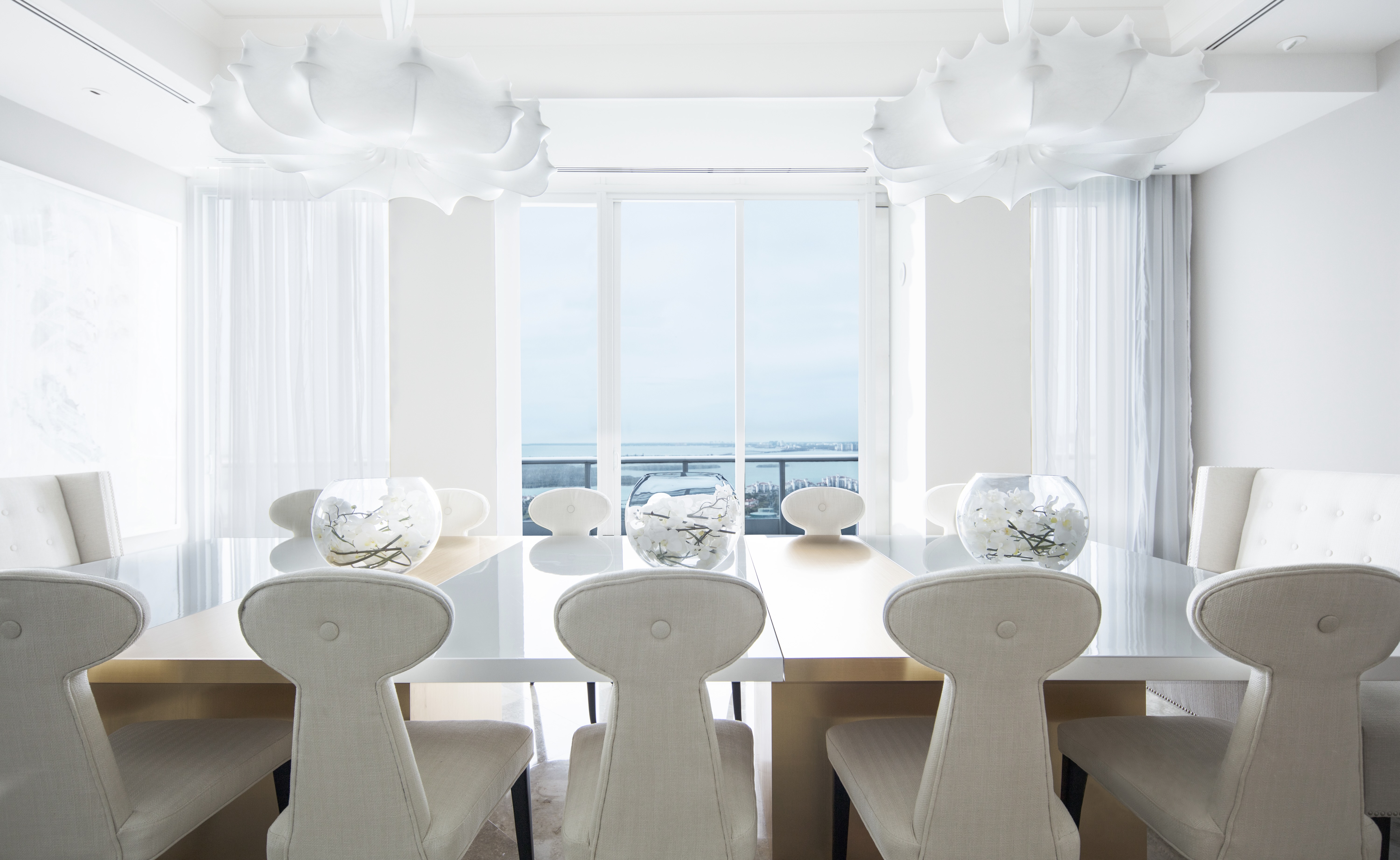 IMG-Interior-Marketing-Group-New-York-Luxury-Staging-Case-Study-100-S-Pointe-Dr-Dining-Room