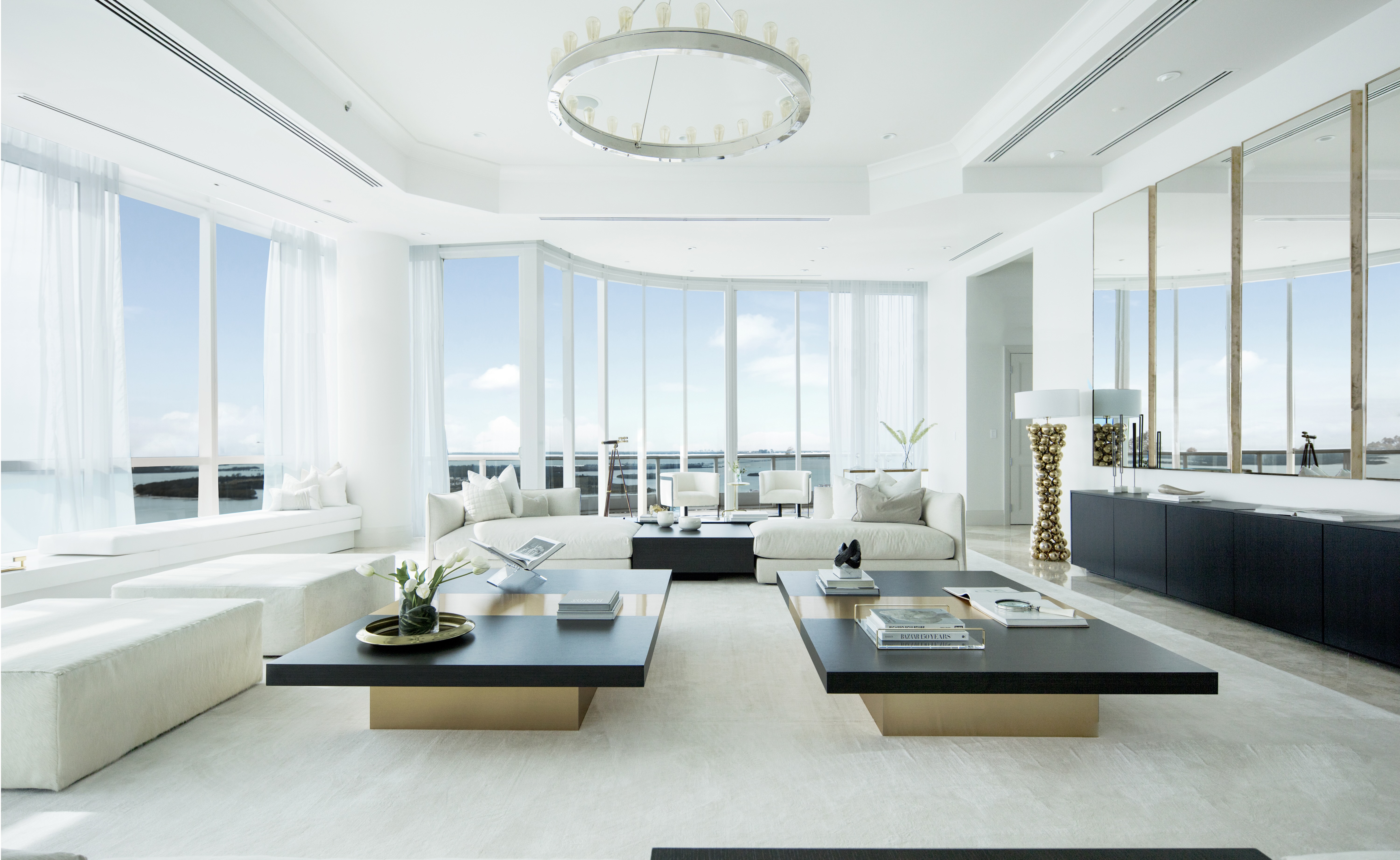 IMG-Interior-Marketing-Group-New-York-Luxury-Staging-Case-Study-100-S-Pointe-Dr-Living-Room