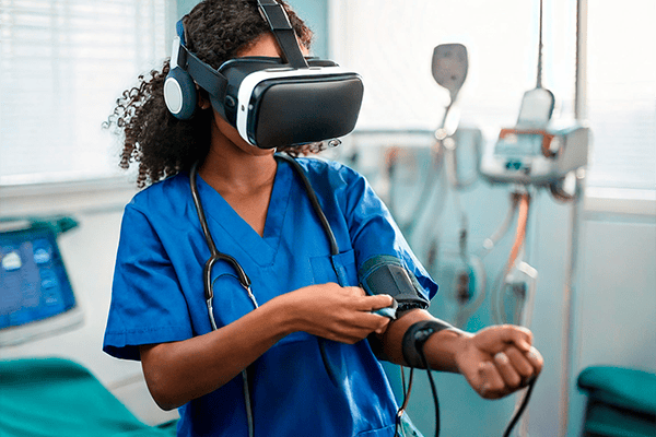 Simulador VR FP Auxiliar de Enfermería