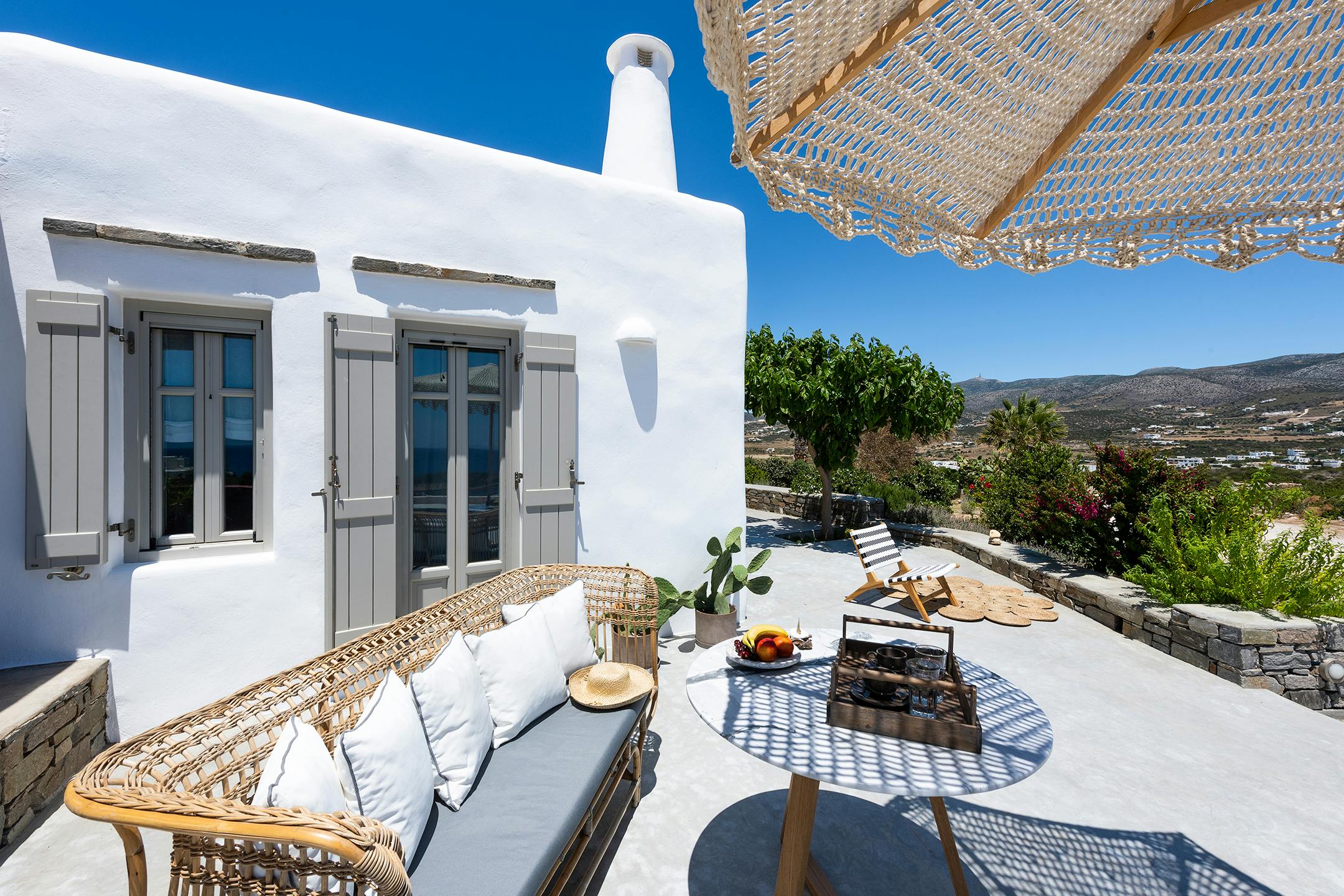 Villa Spitaki in South Paros No1