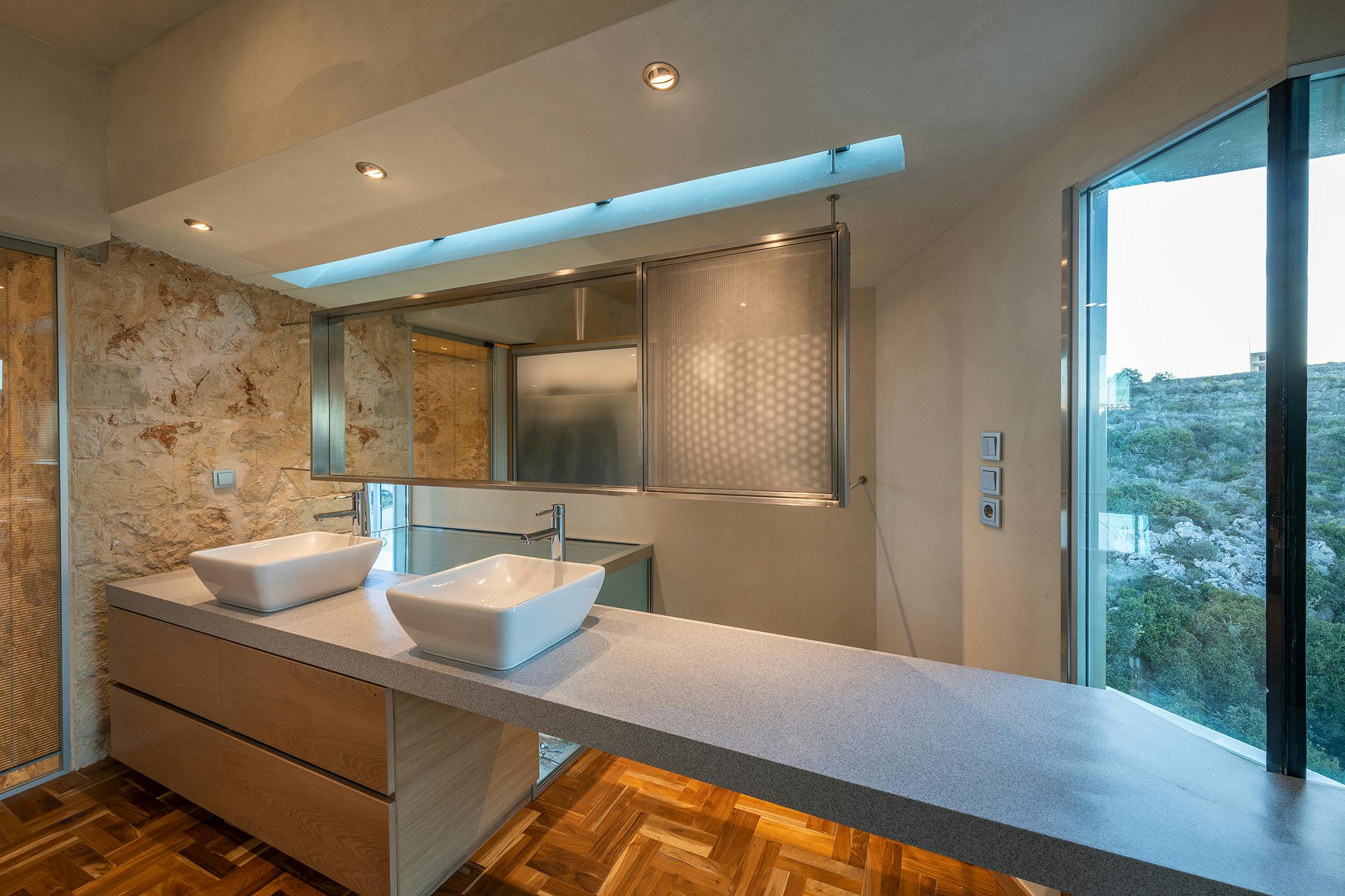 Family House at Akrotiri of Chania, Crete by A&G Varoudakis Architects No7