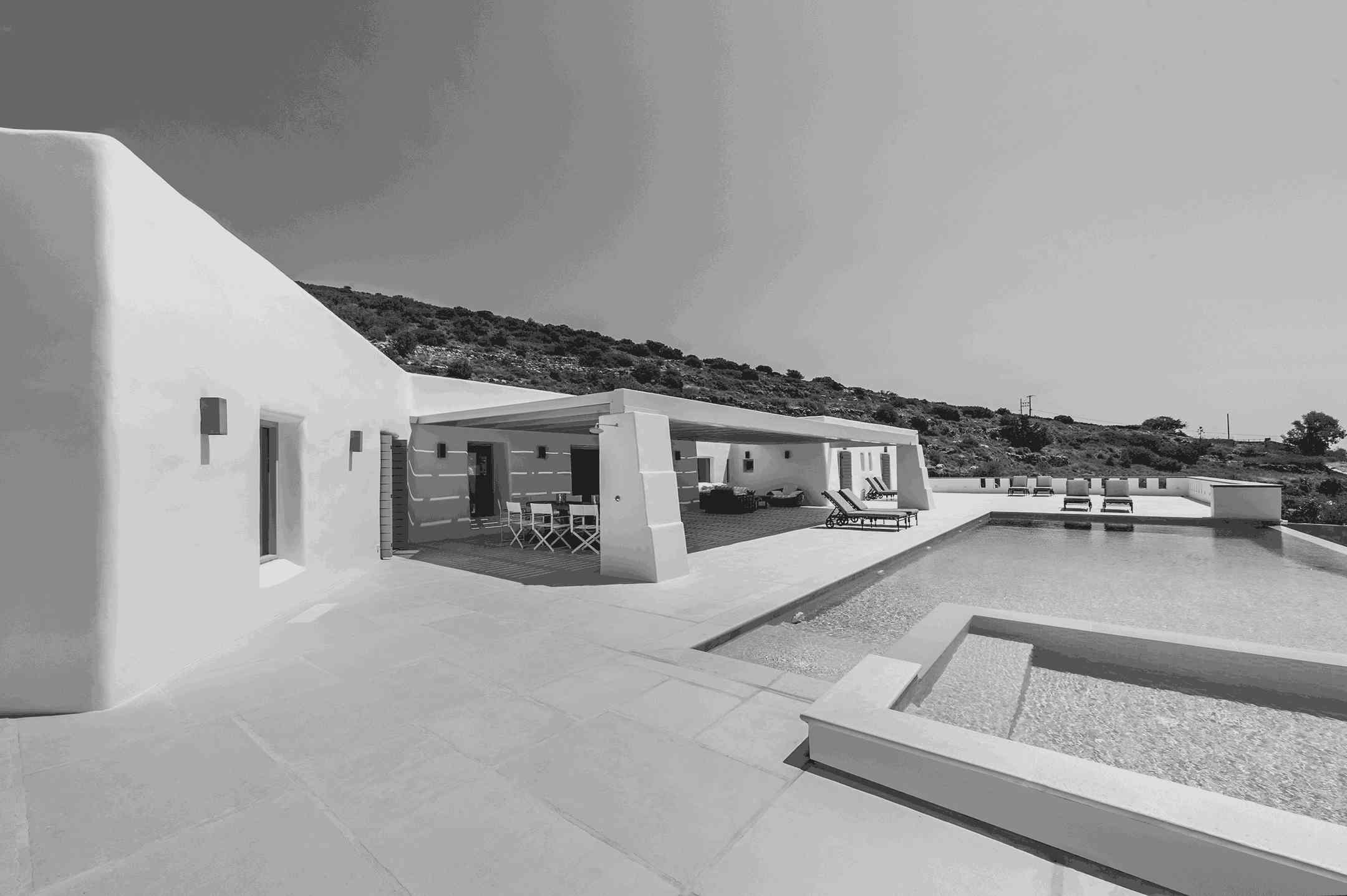 Private Residence Refurbishment, South Paros by Zarnaris Architecture ©Ioannis Loukis No3