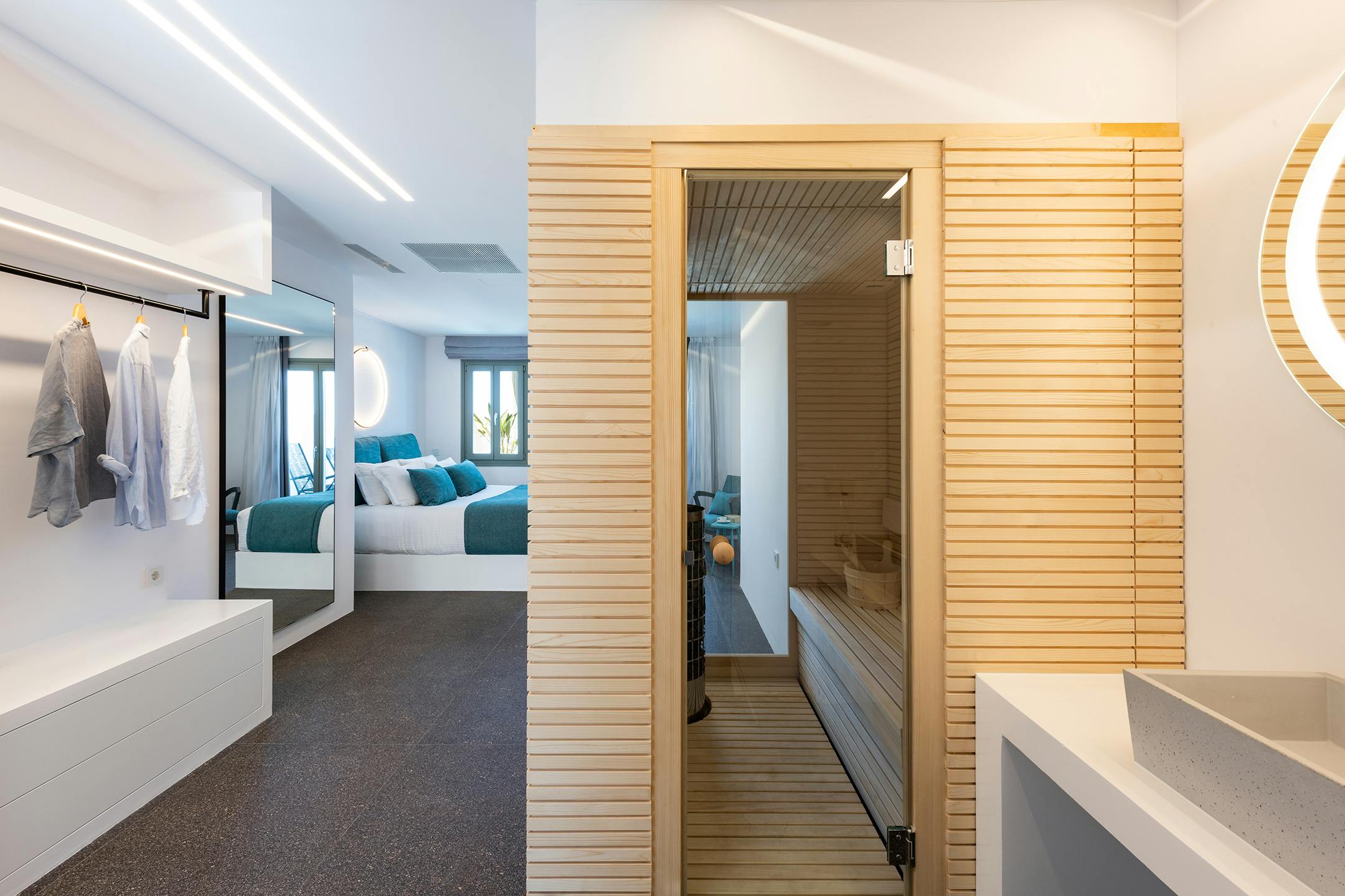 Senia Hotel in Naousa, Paros No11