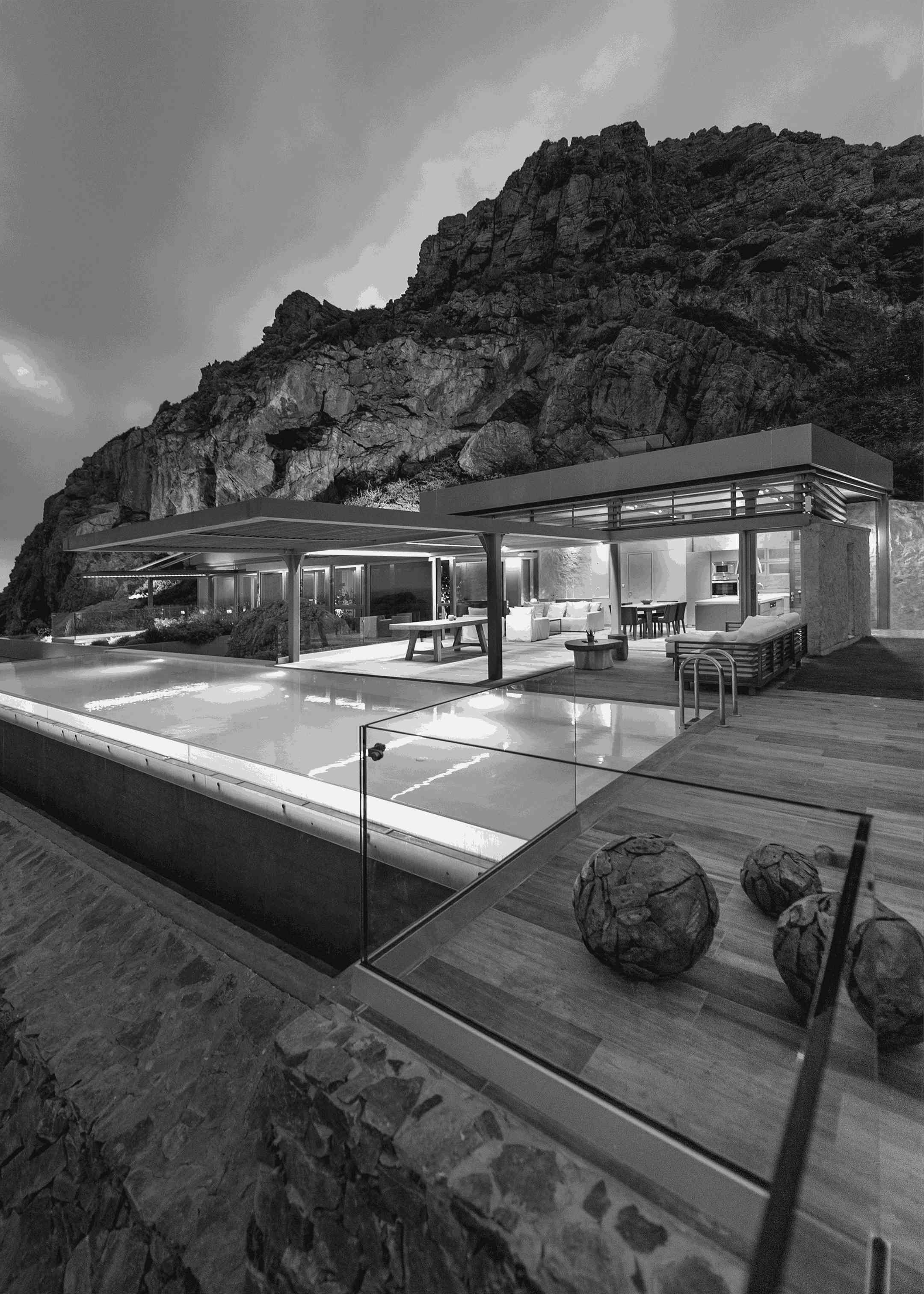Vacation House on the West Coast of Crete by A&G Varoudakis Architects No22