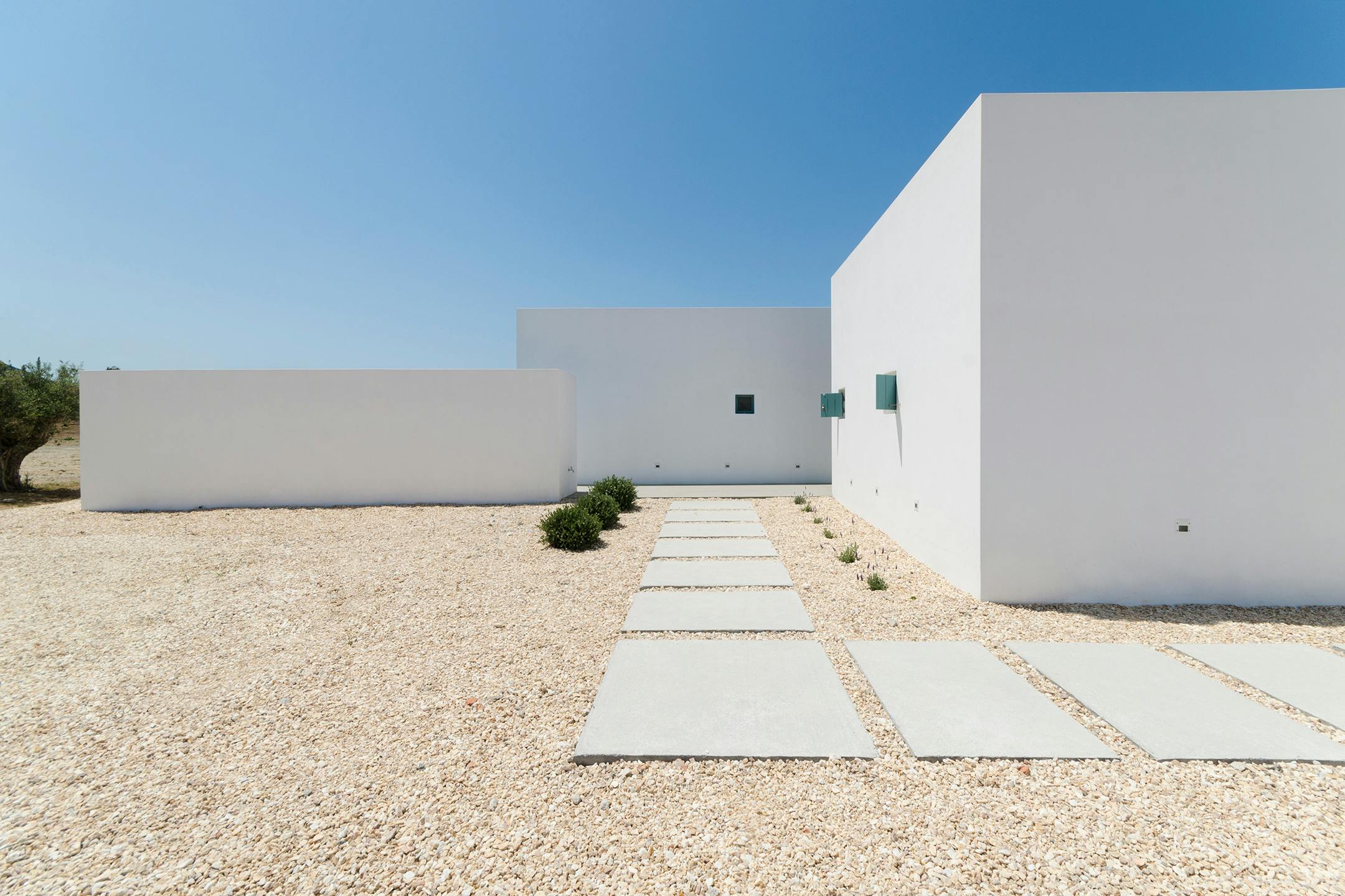 Hide & Seek - Private Residence by React Architects No12