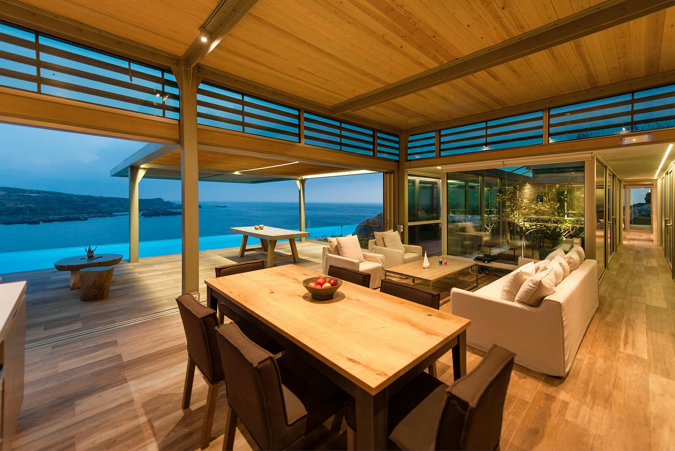 Vacation House on the West Coast of Crete by A&G Varoudakis Architects No17