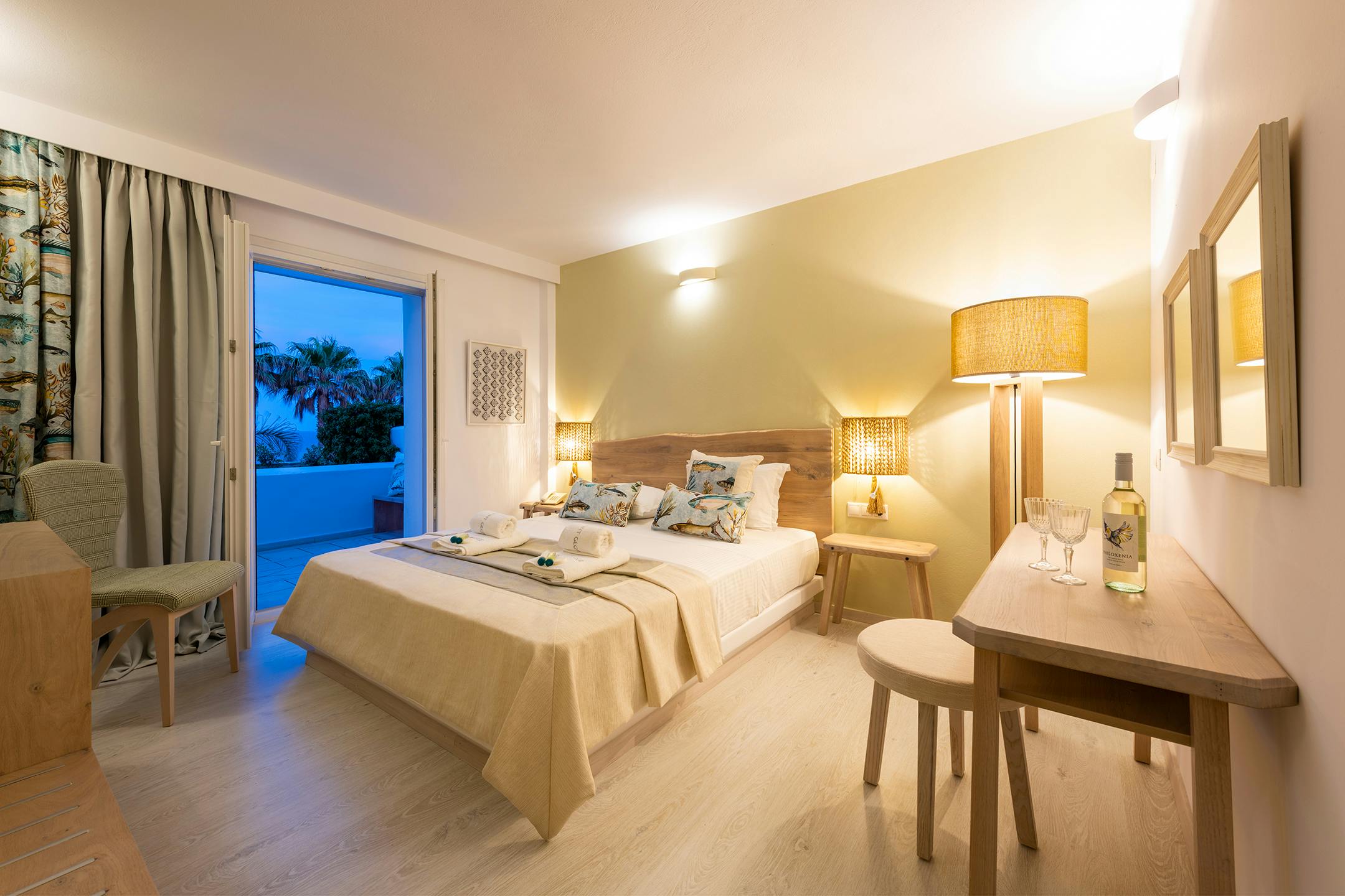 Saint George Hotel in New Golden Beach, Paros No15
