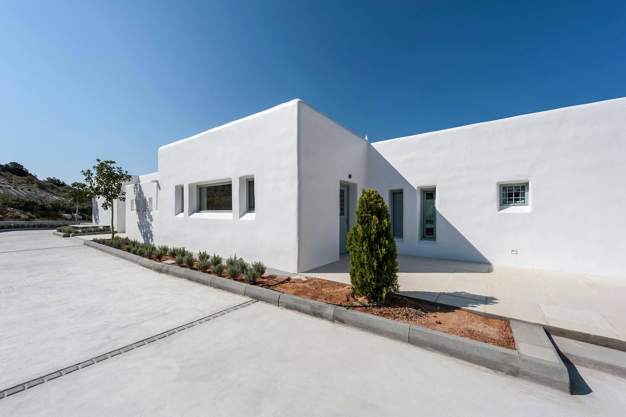 Private Residence Refurbishment, South Paros by Zarnaris Architecture ©Ioannis Loukis No4