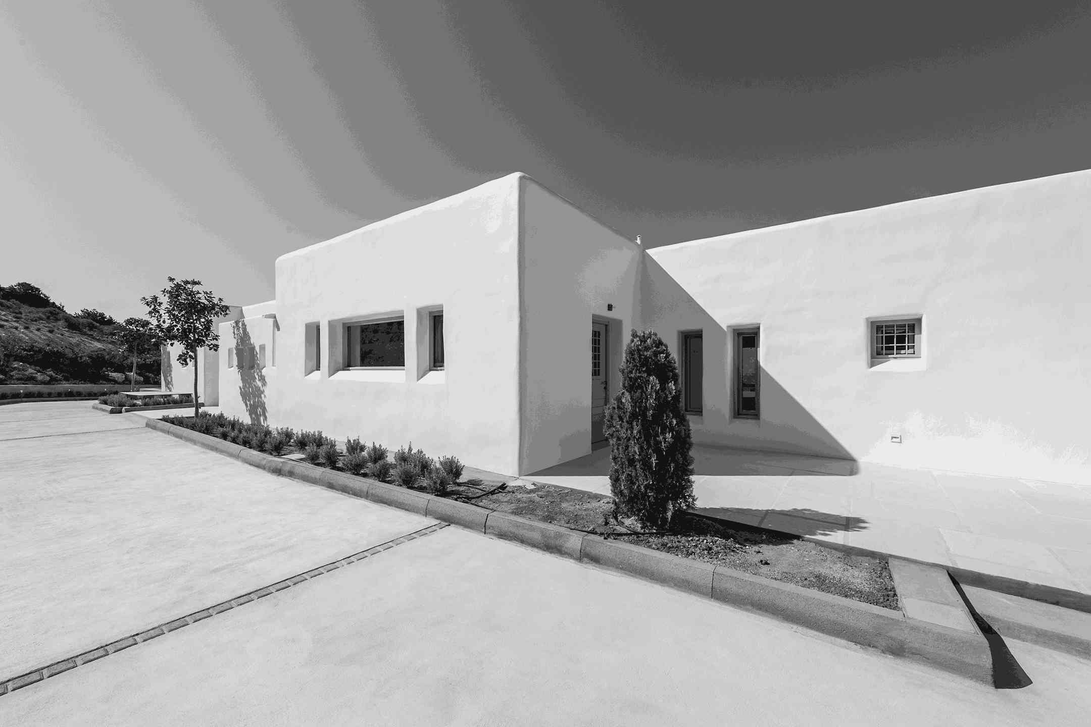 Private Residence Refurbishment, South Paros by Zarnaris Architecture ©Ioannis Loukis No4