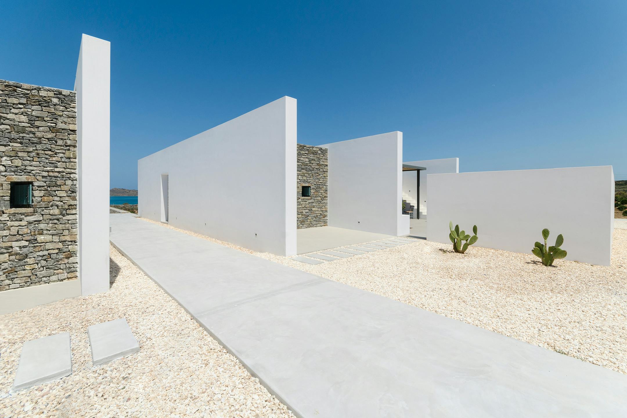 Hide & Seek - Private Residence by React Architects No1