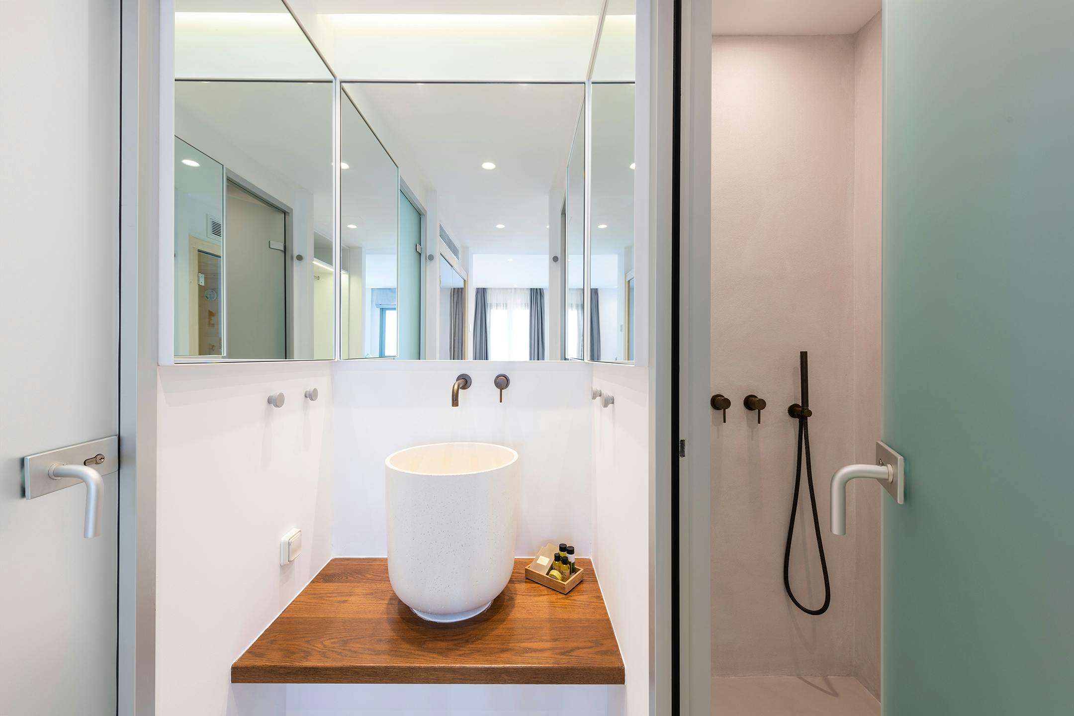 Senia Hotel in Naousa, Paros No5