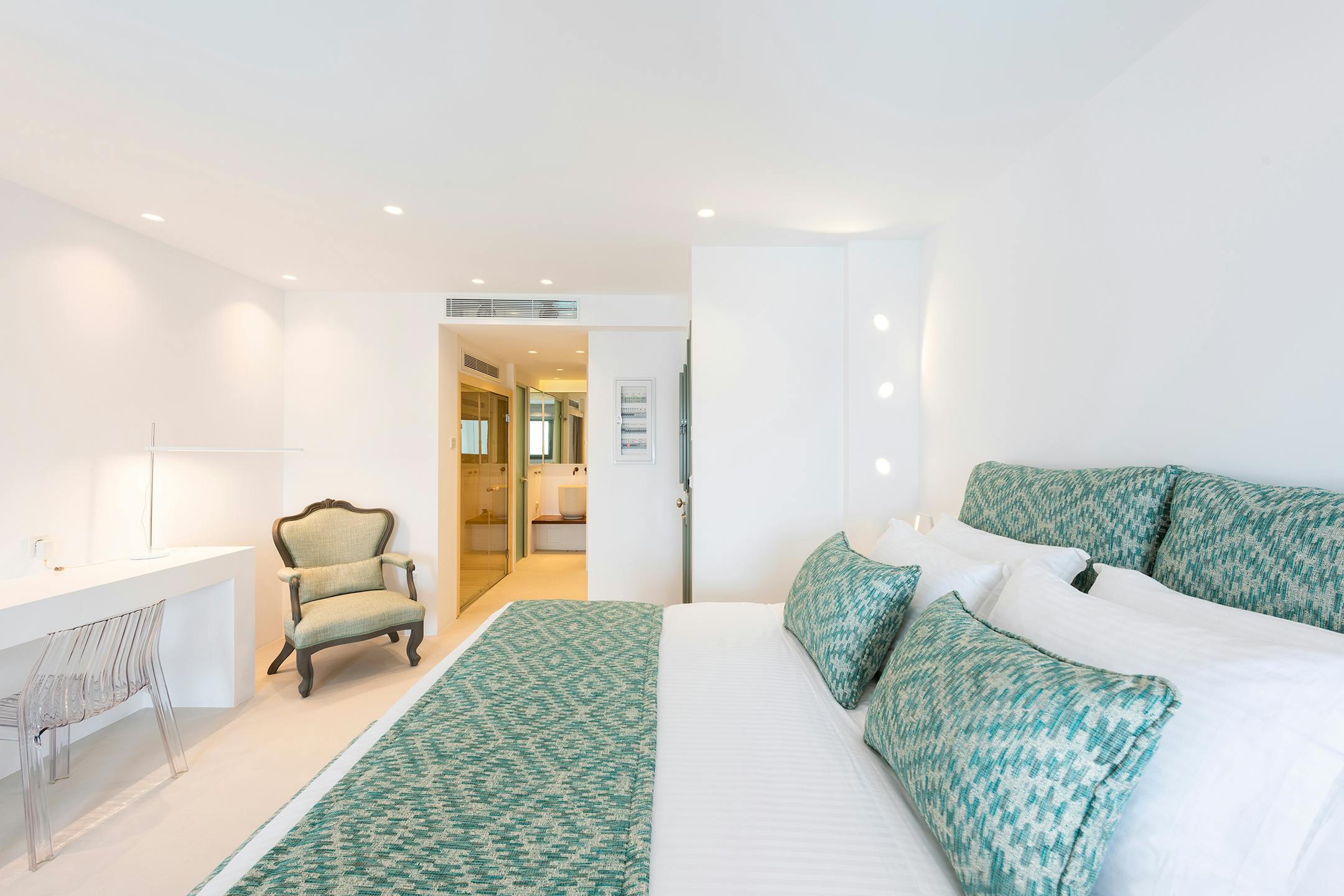 Senia Hotel in Naousa, Paros No4