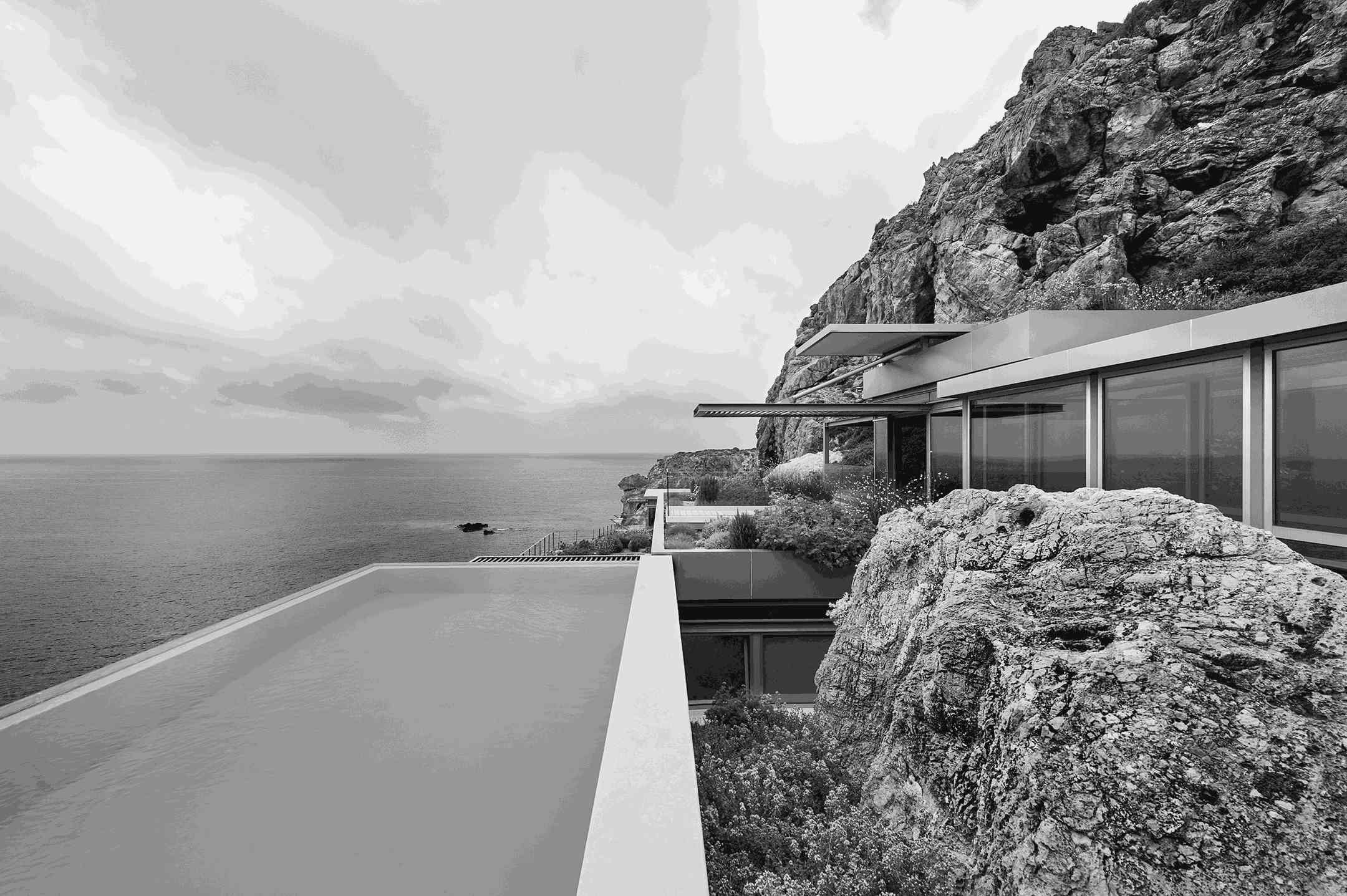 Vacation House on the West Coast of Crete by A&G Varoudakis Architects No1