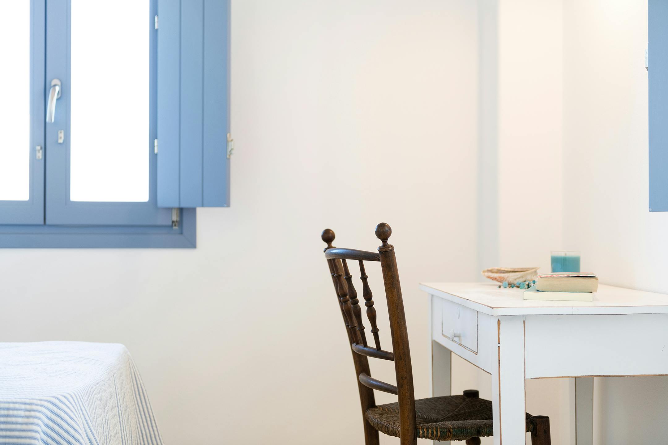 On the Beach, Summer House in Paros Renovated & Redesigned by Kavallis Giorgos, Kalligrammon No13