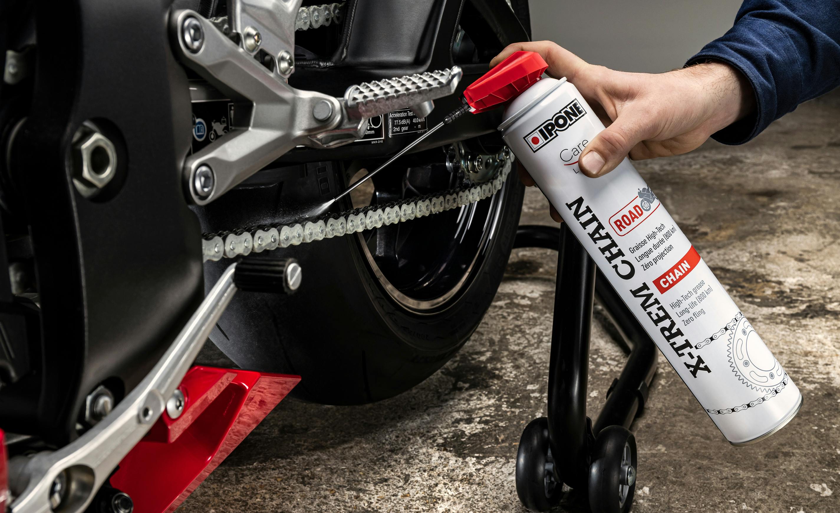 How to successfully clean and lube your motorcycle chain in 5 minutes