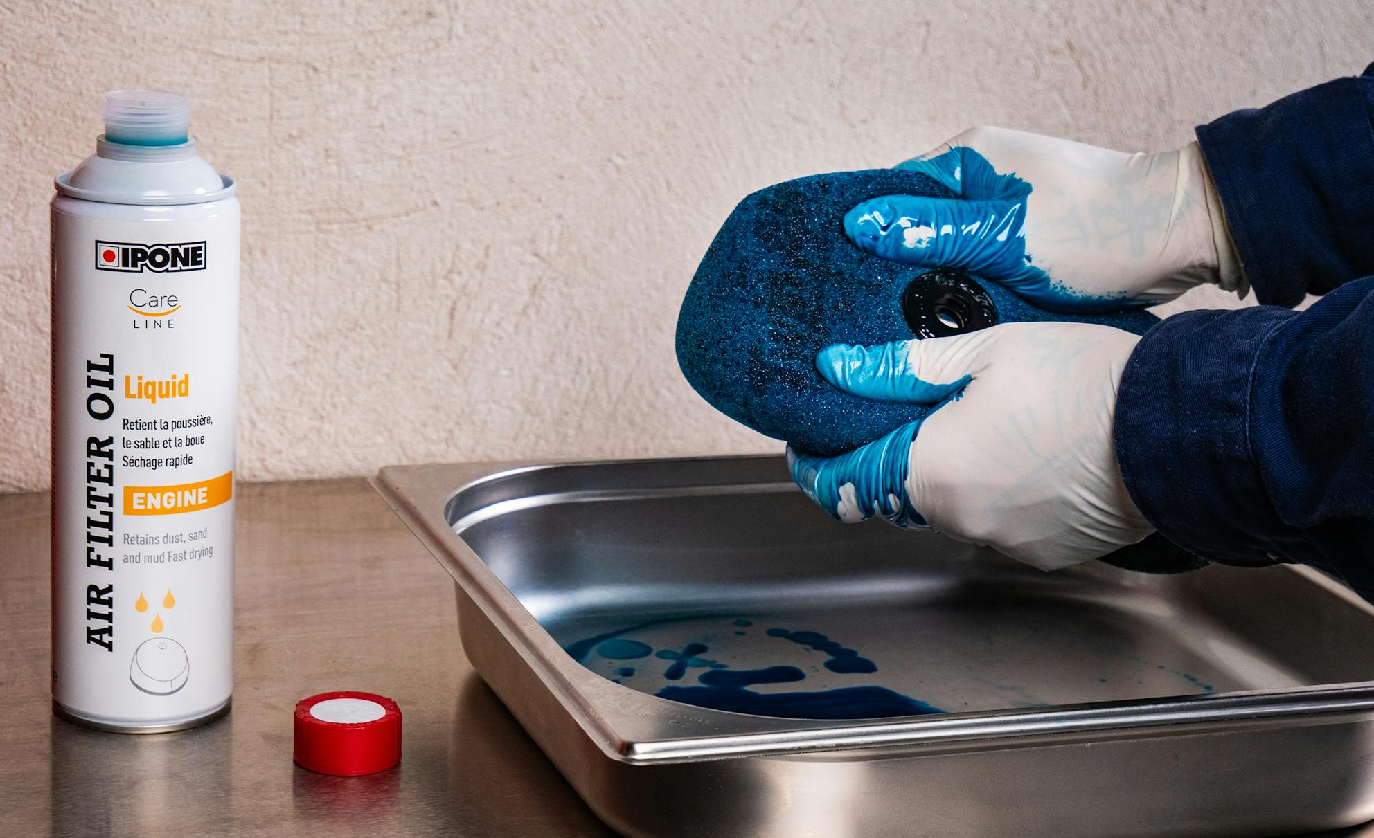 How to clean and oil your foam air filter IPONE