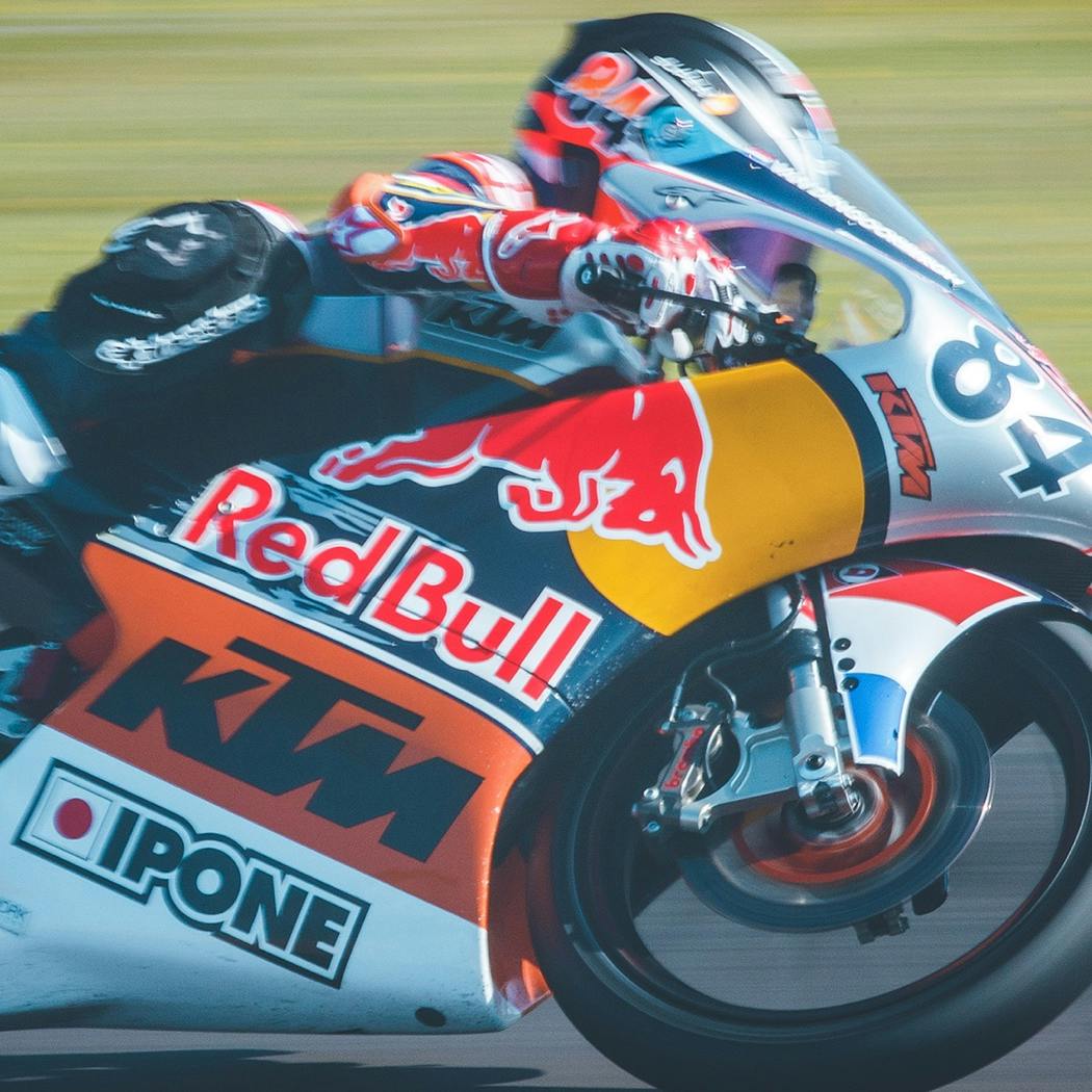 KTM RC 250 Red Bull Rookies Cup