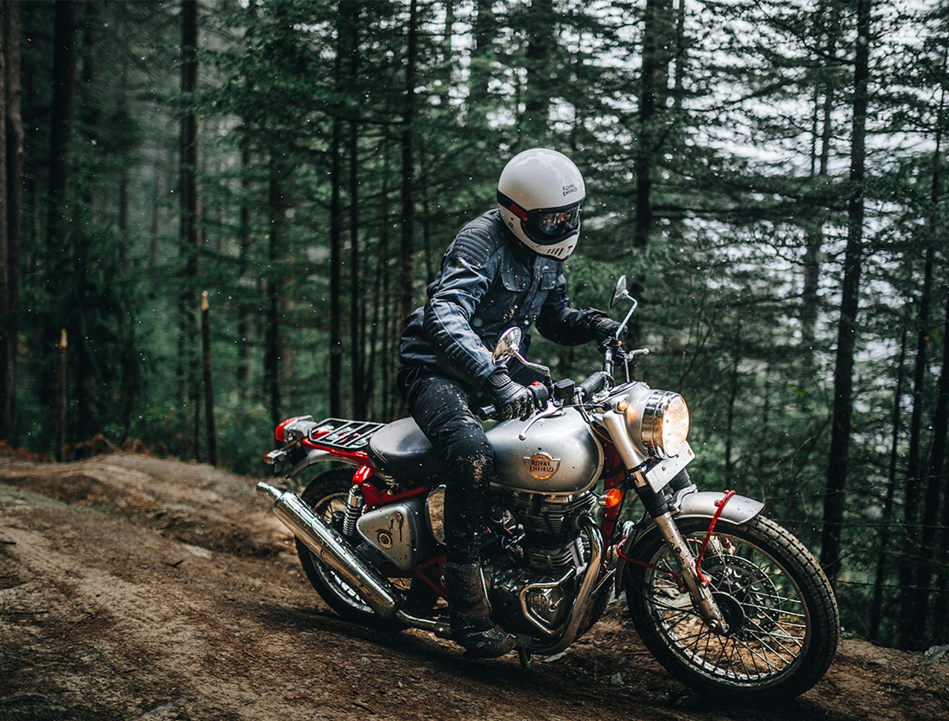 4-Stroke Motorcycle Royal Enfield Bullet Trial 350 in the forest