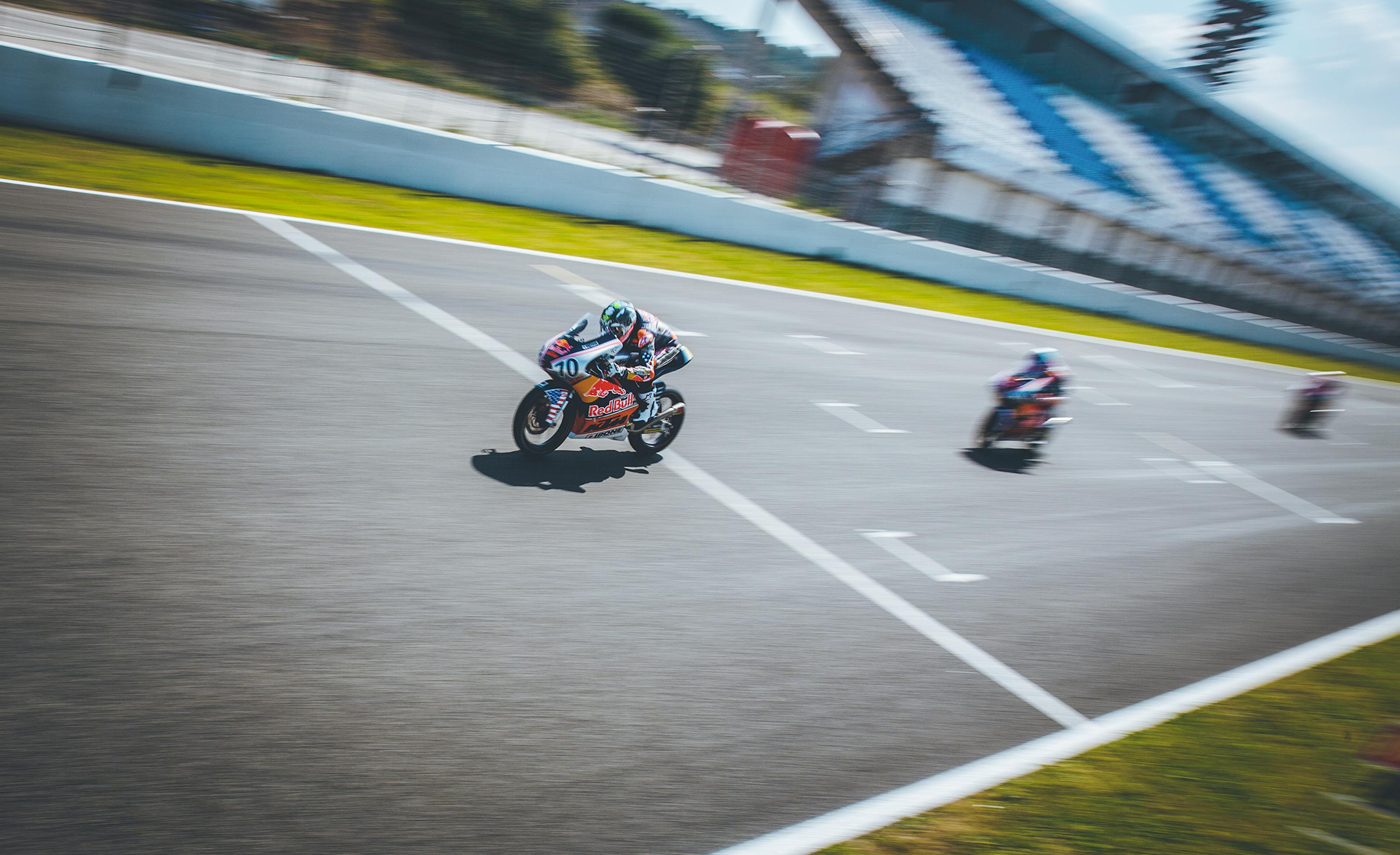 Energy and Passion with the Red Bull Rookies Cup