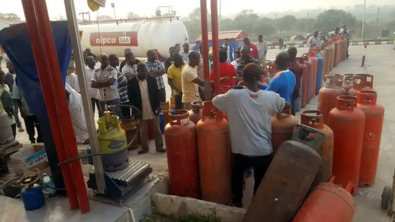 Cooking Gas Price Increases, Sells For Over ₦1,500/Kg