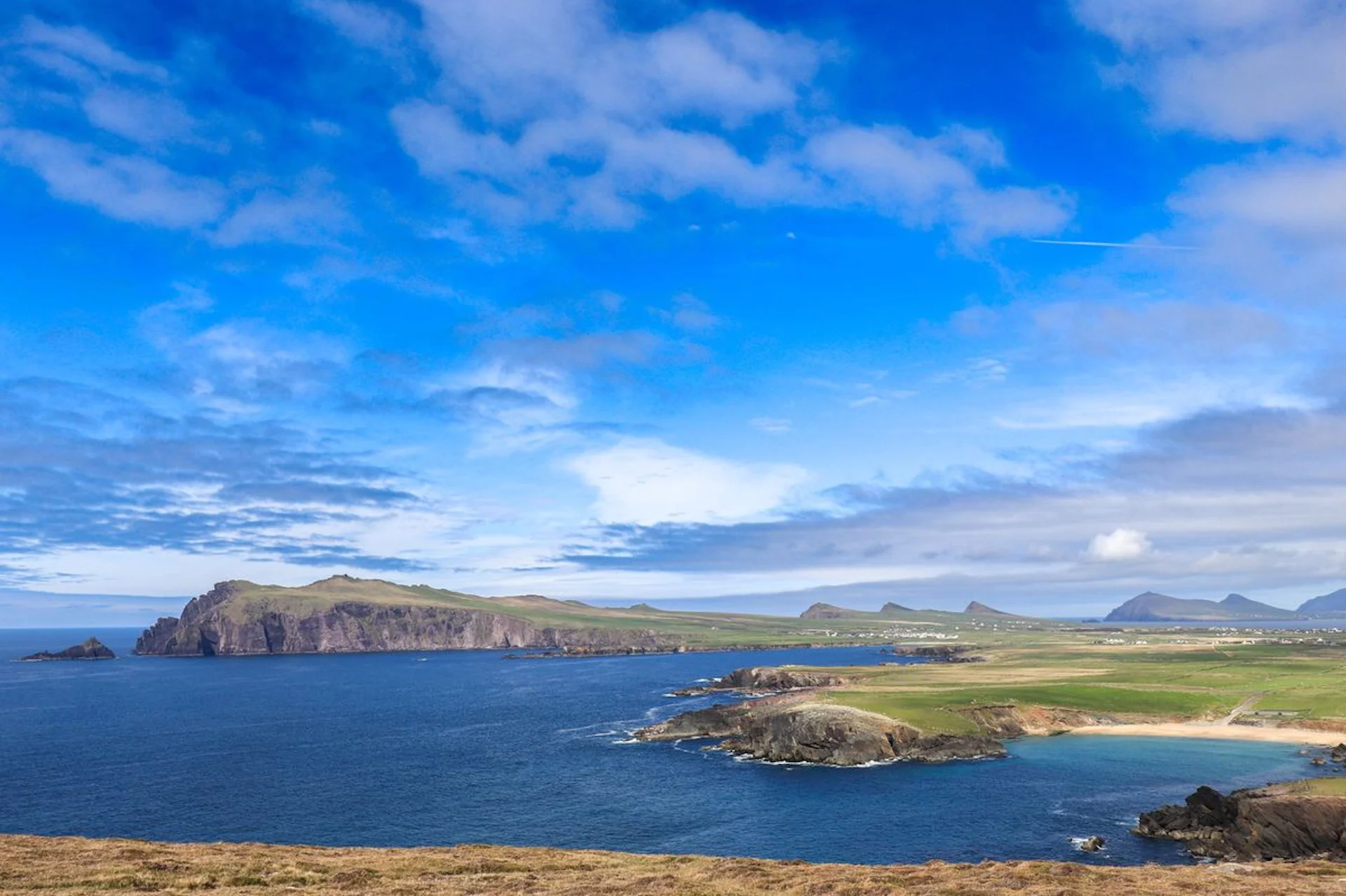 dingle peninsula coastline