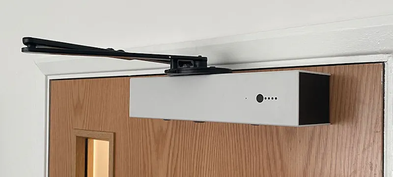 An image of a door closer