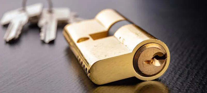 An image of a cylinder lock