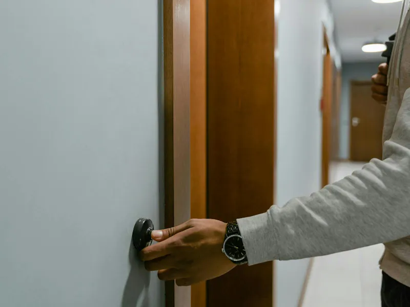 An image of a doorbell