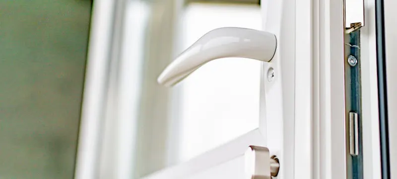 An image of a multipoint lock