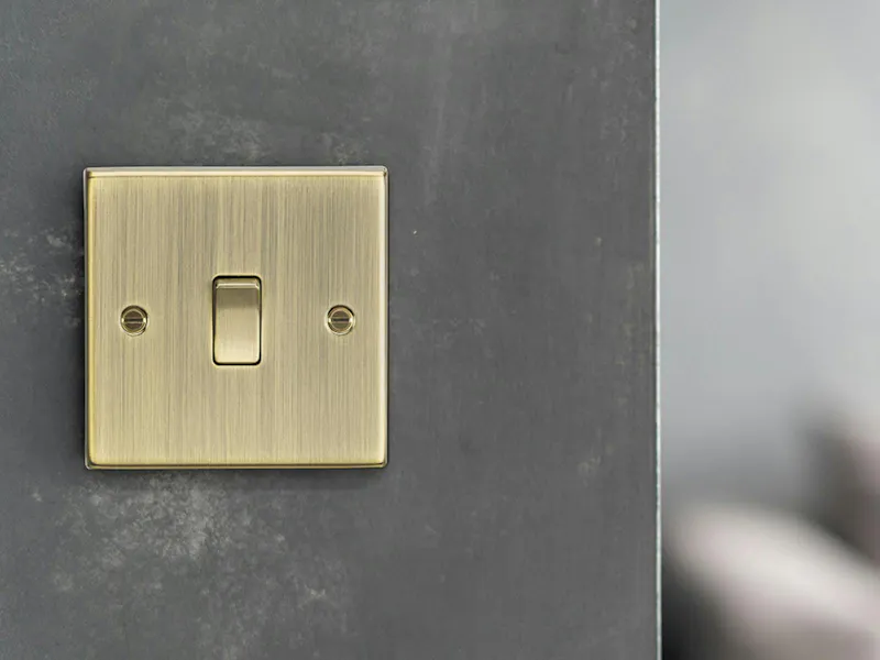 An image of a light switch