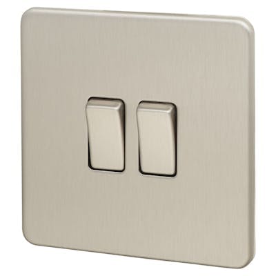 An image of a 2 gang light switch