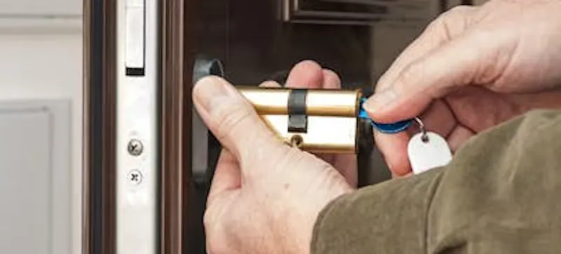 An image of a door lock