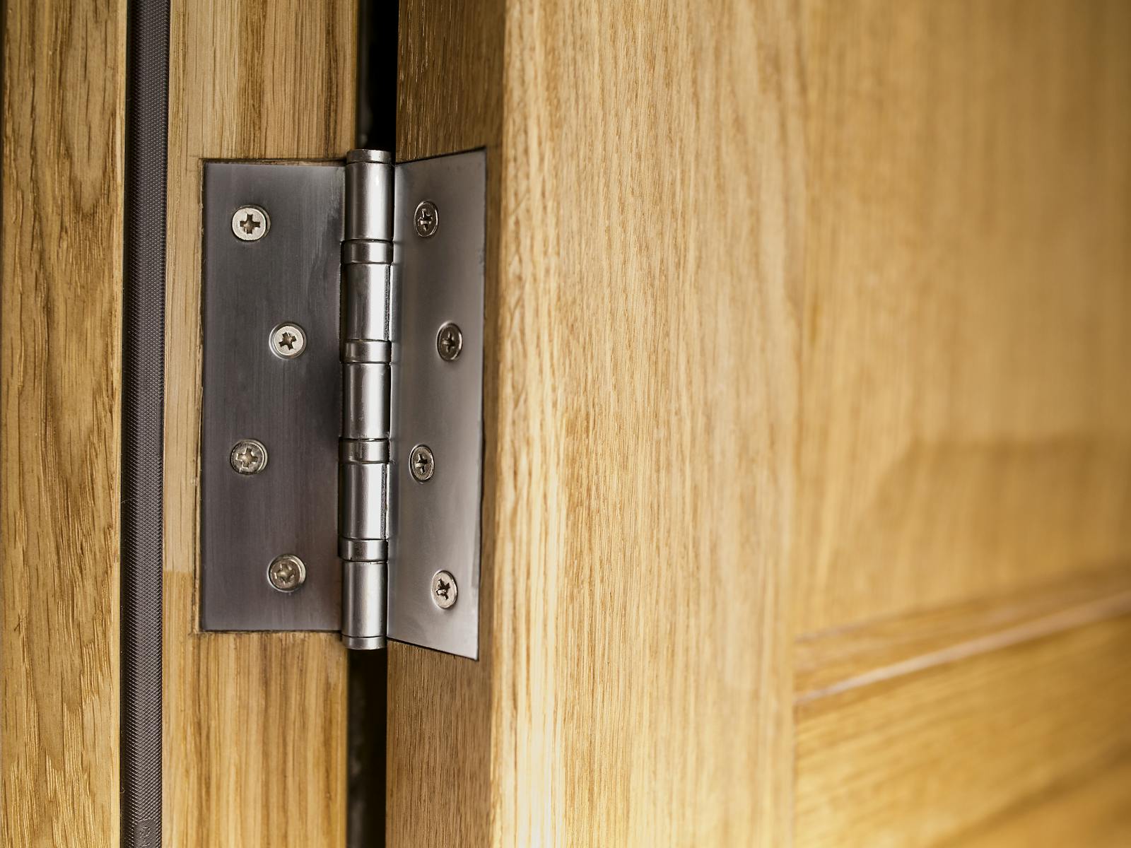 An image of a door hinge