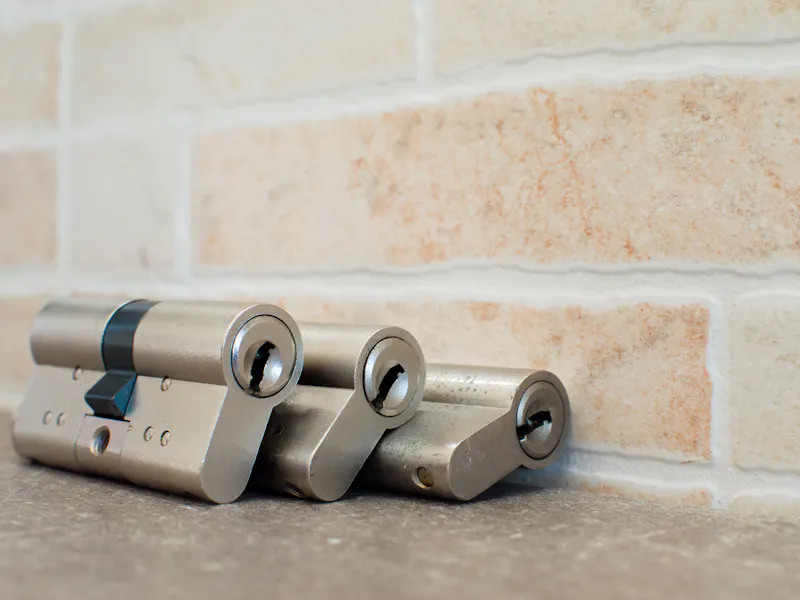 An image of cylinders