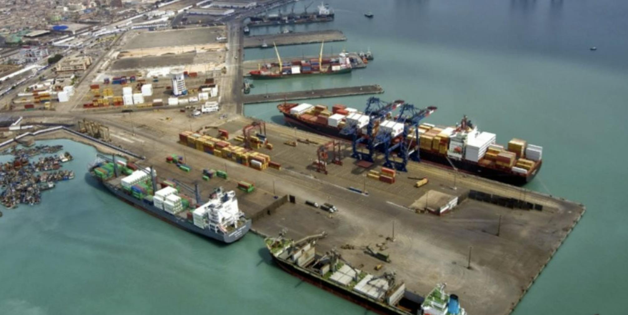 Portuarios peruanos invertirán más de US$ 71 millones en 2025 para modernizar infraestructuras y mejorar eficiencia logística