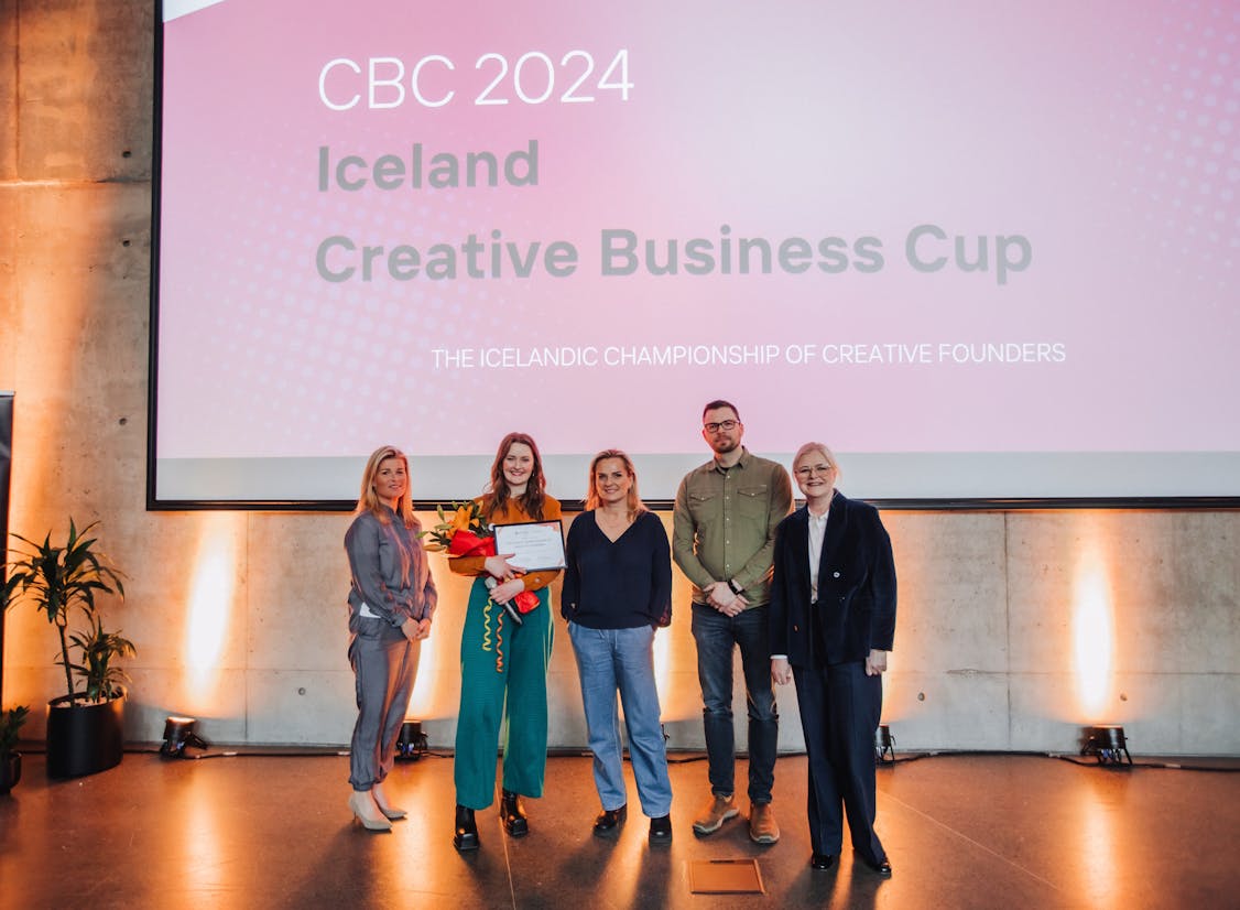 Bryndís Alexandersdóttir, Nanna Einarsdóttir, Sigríður Heimisdóttir, Haukur Guðjónsson og Hrönn Greipsdóttir.