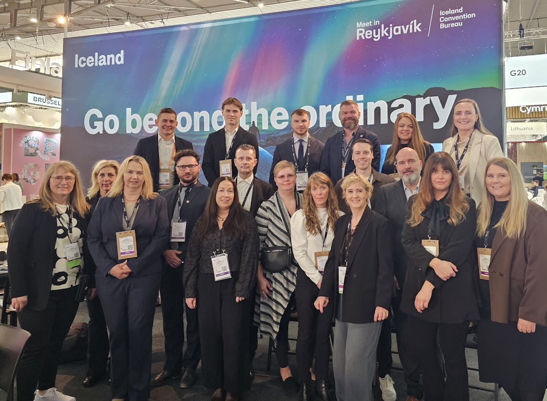 Þátttakendur frá Íslandi á bás Íslands á IBTM World í Barcelona í nóvember 2025