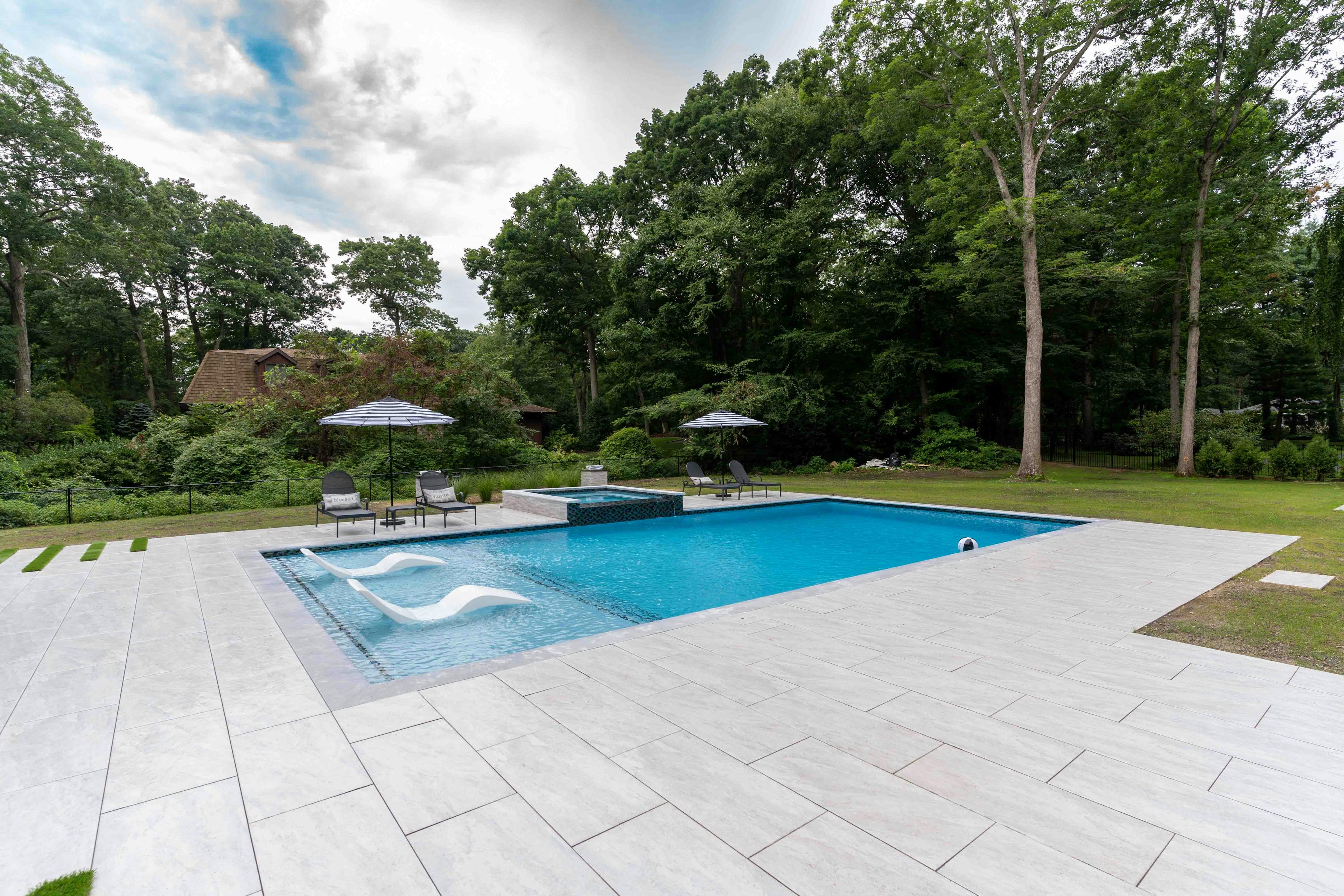 Gunite Pool and Outdoor Kitchen in Syosset, NY
