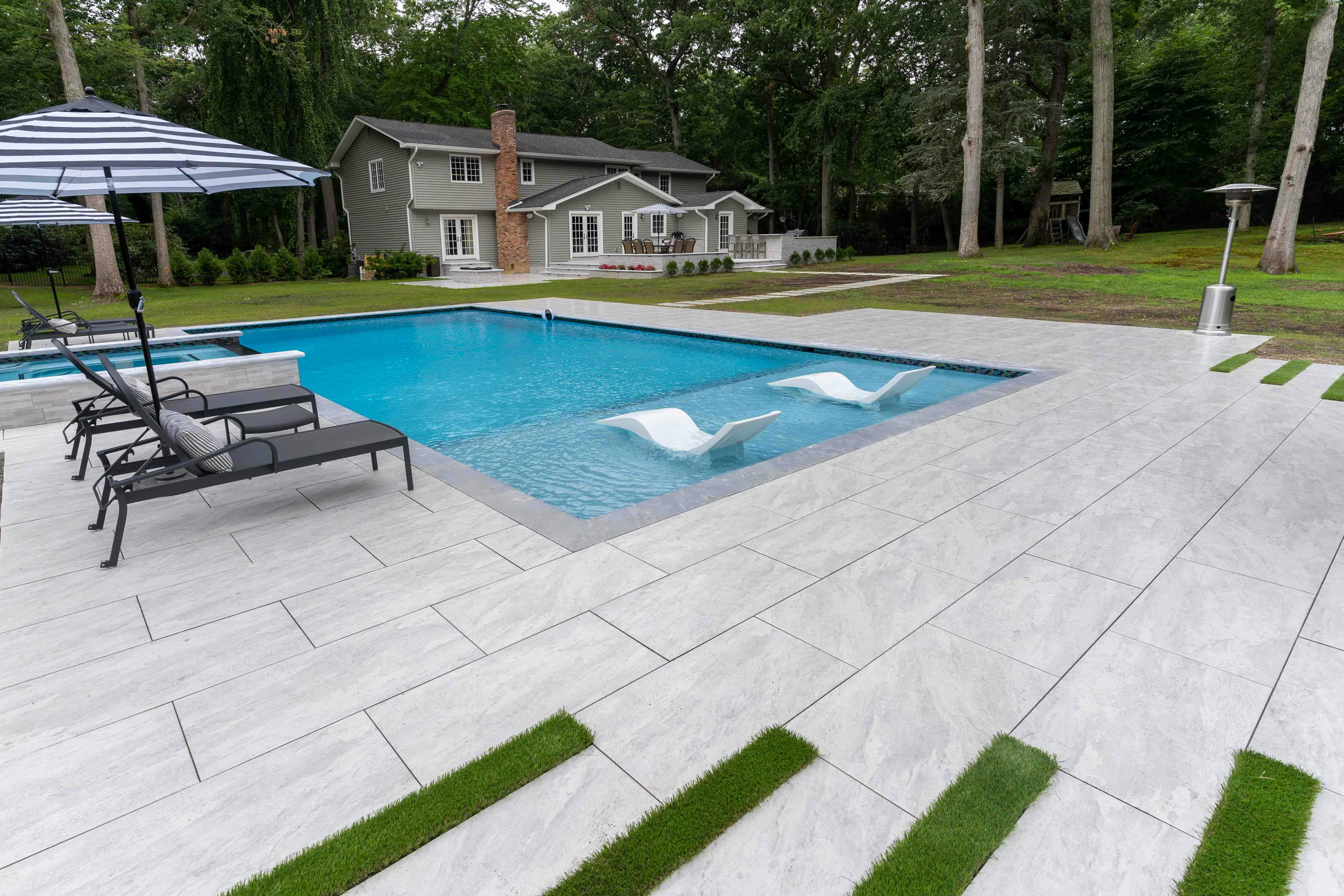 Gunite Pool and Outdoor Kitchen in Syosset, NY Italia Outdoor Living