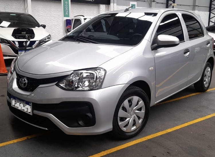 Etios 5 p