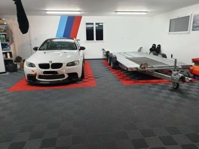 Izifloor garage flooring