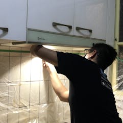 當場施作清潔抽油煙機 當場施作清潔抽油煙機